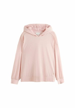 Hellrosa Hoodie mit langen Ärmeln, einer Fronttasche und dezentem, besticktem Text nahe dem Halsausschnitt vor weißem Hintergrund.