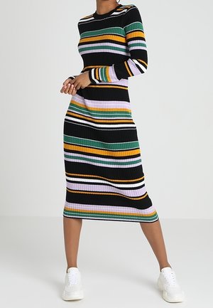 Neulemekko - multi-coloured