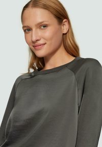 s.Oliver Bluse - grau