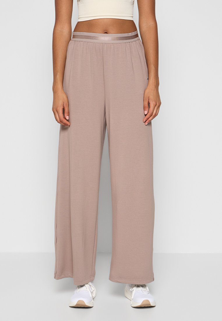 Pantalones deportivos