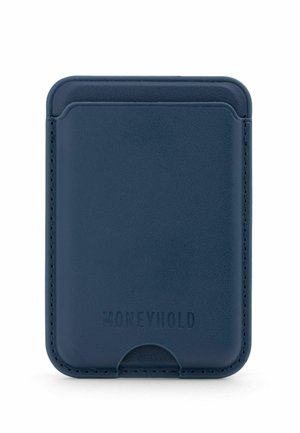 Cartera delgada de piel azul marino con bordes cosidos y un pequeño recorte en la parte inferior, con la marca "MONEYHOLD" grabada en relieve en el frente.
