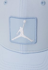 Jordan RISE UNISEX - Cap - hydrogen blue/white