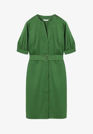 Robe verte longueur genou avec manches courtes bouffantes, boutonnée à l'avant, col rond, et ceinture assortie avec boucle carrée à la taille.