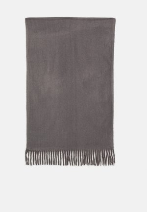 Écharpe grise tissée aux bords frangés, fabriquée en tissu doux, présentant une texture lisse et une forme rectangulaire.