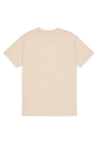 Beege vabast puuvillane T-särk lühikeste varrukatega ja klassikalise ümmarguse kaelusega. Lihtne disain, sile tekstuur ja ilma nähtavate mustrite või aktsentideta.