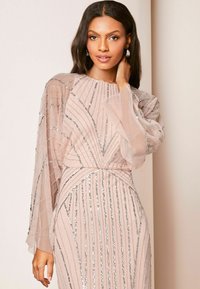 Lipsy HAND EMBELLISHED SLEEVE - Abiti per occasioni speciali - pink