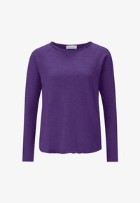 Selected, royal plum