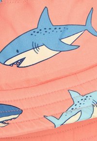 Thumbnail Image 3