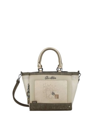 Borsa beige e oliva con doppi manici, tracolla rimovibile, design a rilievo con fotocamera e testo, e logo del marchio in metallo sulla parte anteriore.