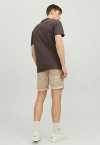 Jack & Jones JPSTBOWIE PRINTED - Shorts - deauville mauve