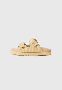 Selected, neutral