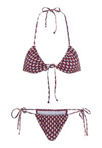 Bikini set s multicolorovanou geometrickou potlačou v červených, námorníckych a krémových odtieňoch. Trojuholníkový vrch s viazaním; zodpovedajúce nastaviteľné spodky.