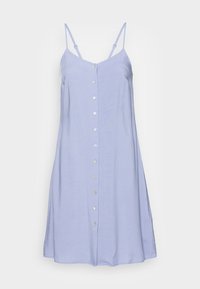 Helllila Kleid mit Spaghettiträgern, Knopfleiste und lockerer Passform. Hergestellt aus weichem Stoff, der eine glatte Textur und subtilen Glanz bietet.