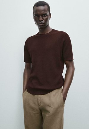 Massimo Dutti TEXTURED  SHORT SLEEVE - T-shirt basic - bordeaux