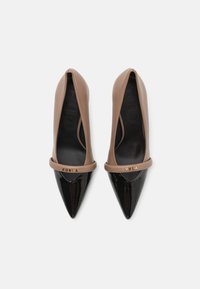 Furla CORE DECOLLETE - Zapatos altos - chianti/nero