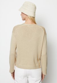 Marc O'Polo MIT HOHEM ANTEIL - Strickpullover - dusty field