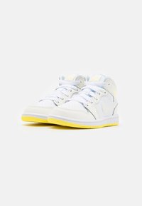 Jordan JORDAN 1 MID UNISEX - Krepšinio batai - sail/light laser orange/white