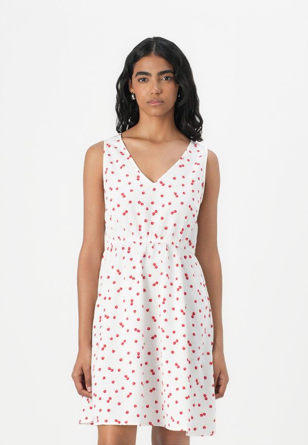 NOVA LIFE ELITE SARA STRING - Day dress - cloud dancer