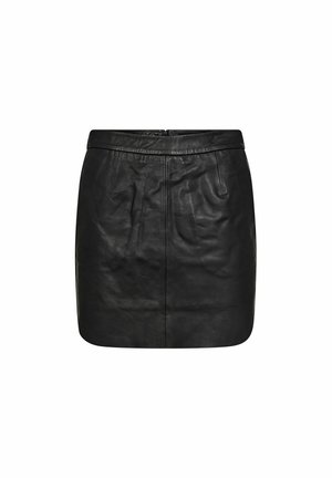 Jupe en cuir noir au design élégant, dotée d'une taille, de poches avant et d'une texture lisse, taillée pour une silhouette ajustée.