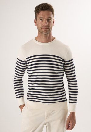 - Sweter