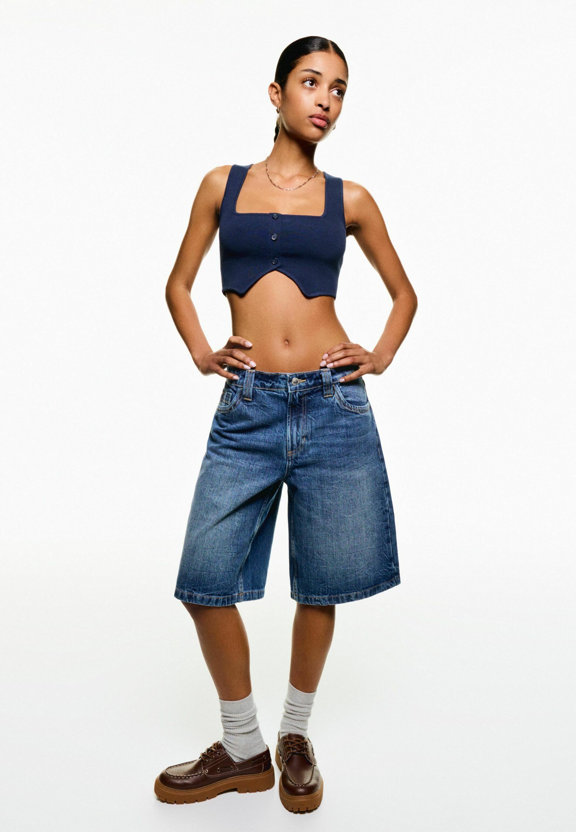 Shorts Bershka Jeggins Bershka Roll-Up Denim Shorts Women 06 Light