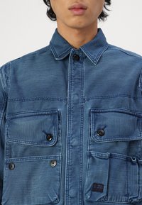 G-STAR UTILITY OVERSHIRT - Farmerdzseki - faded painters blue