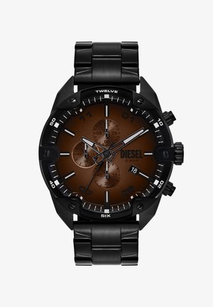 Orologio in acciaio inossidabile nero con quadrante marrone scuro, tre sottocampiture e indici delle ore bianchi. Presenta un display della data nella posizione delle sei.
