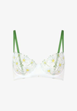 Soutien-gorge blanc avec des bonnets transparents ornés de broderies de marguerites vertes ; bretelles ajustables vertes ; motif floral sur le bord supérieur ; texture de tissu doux.