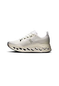 On CLOUDSURFER MAX - Väglöparskor - white   white