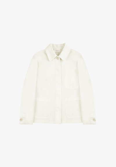 Ivory jack met duurzame stof, featuring een kraag, een sluiting met knopen aan de voorkant, twee voorzakken en knoopaccenten op de mouwen.