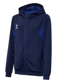 Marineblå atletisk zip-up jakke med hætte, der har struktureret stof, kontrasterende blå detaljer og to sidelommer.