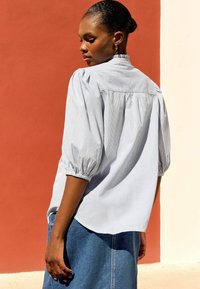 Love & Roses EMBROIDERED V NECK 3/4 SLEEVE  - Cămașă - stripe embroidery