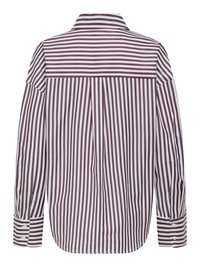 Chemise à manches longues boutonnée avec des rayures brunes et blanches alternées verticales et horizontales, vue de dos.