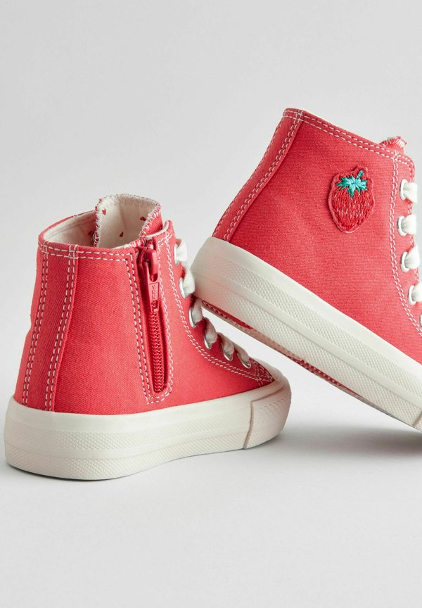 REGULAR FIT – CHUNKY – Lauflernschuh