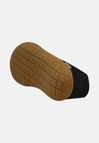 Pantofole nere in feltro con retro arrotondato, dotate di una suola in gomma texturizzata di colore beige con un motivo a griglia per una migliore aderenza e un discreto logo.
