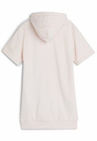 Sudadera con capucha rosa claro de manga corta, con capucha redondeada, textura suave y dobladillo acanalado. Sin patrones visibles ni detalles de herrajes.