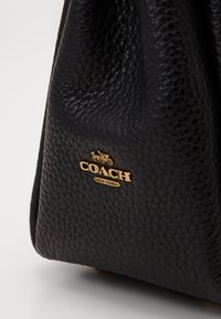 COACH SOFT SHAY CROSSBODY - Mala de mão - black