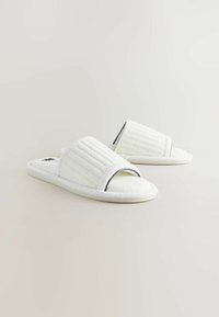 Next Pantofole - white palm