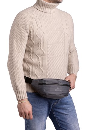B.Cavalli Marsupio - grey