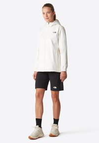 The North Face QUEST - Outdoorjacke - GARDENIA WHITE (color.001.name)
