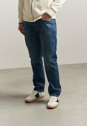Fred Perry, ZAPATILLAS FRED PERRY - Zapatillas - blanco crudo