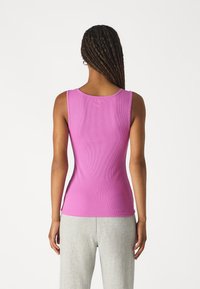 GAP TANK - Top - budding lilac