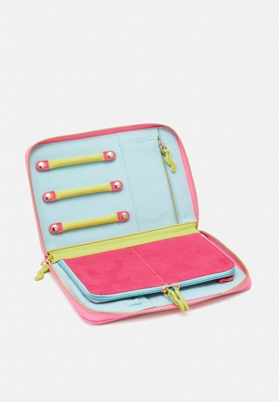 Zippered wallet with blue, pink, and yellow colors; interior features three elastic bands, zip pocket, and two compartments with soft textures.