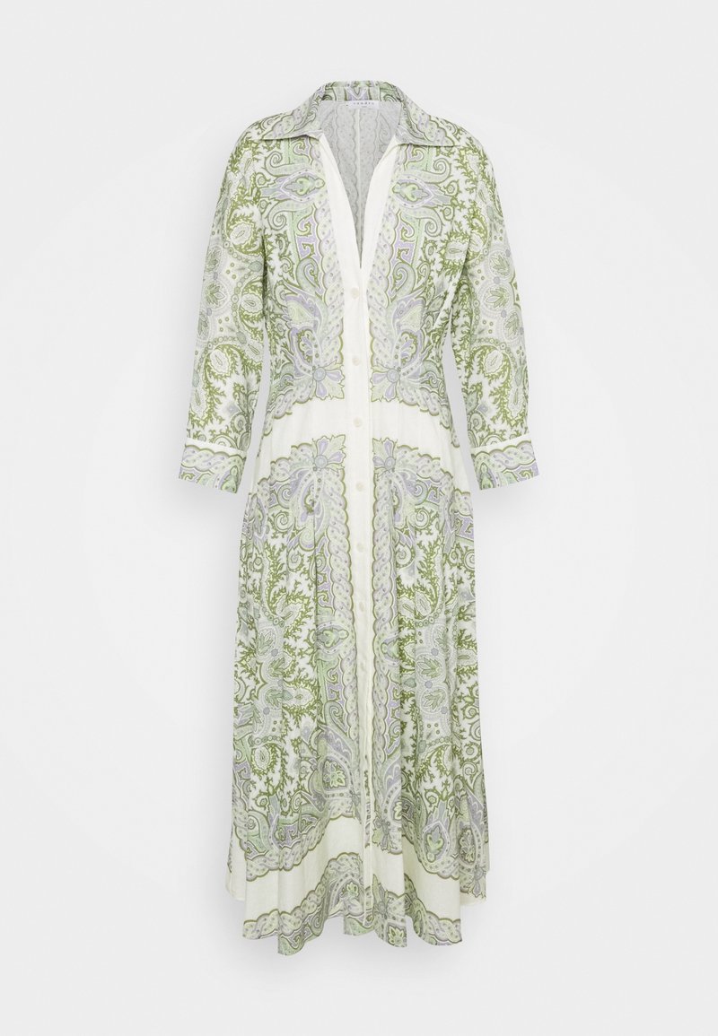 Robe longue blanche avec des motifs paisley verts et lavande, col, manches longues et boutons sur toute la longueur.