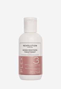 Vit plastflaska med rundad design, försedd med en grå och rosa etikett. Texten inkluderar "REVOLUTION," "BOND RESTORE TREATMENT," och "Vegan/Djurtestad fritt."