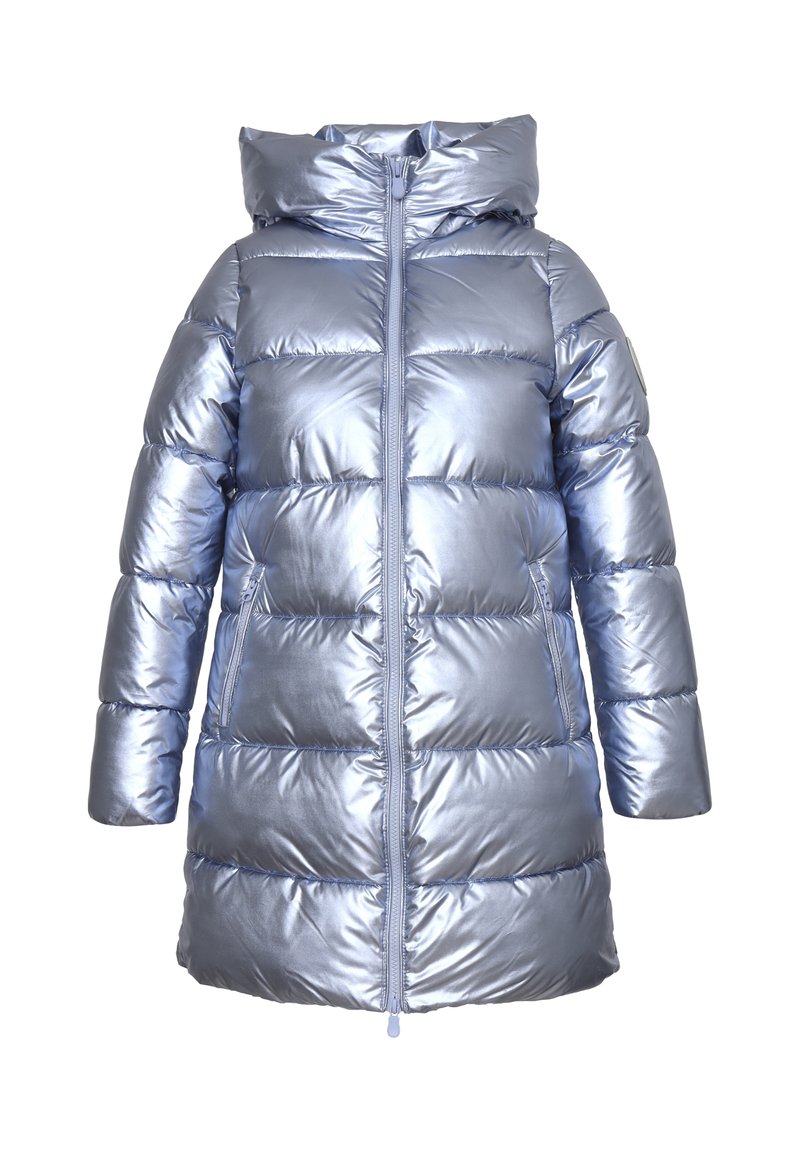 Cappotto invernale imbottito in materiale blu chiaro lucido, con un colletto alto, zipper frontale e due tasche laterali. Texture liscia con motivo trapuntato.