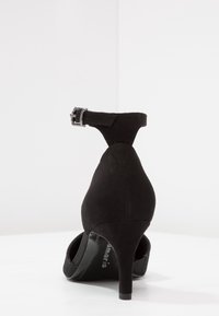 Tamaris Pumps - black