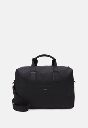 MUST WEEKENDER UNISEX - Weekend bag - black