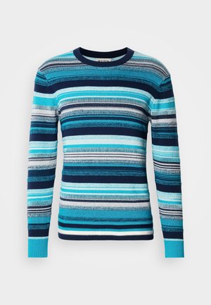 Strickpullover mit Rundhalsausschnitt, versehen mit horizontalen Streifen in verschiedenen Blautönen, Weiß und Grau. Weicher Stoff, lange Ärmel.