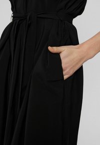 Nümph ESSY - Dnevna haljina - caviar